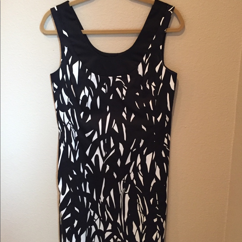 Black and white dress White House/Black Market